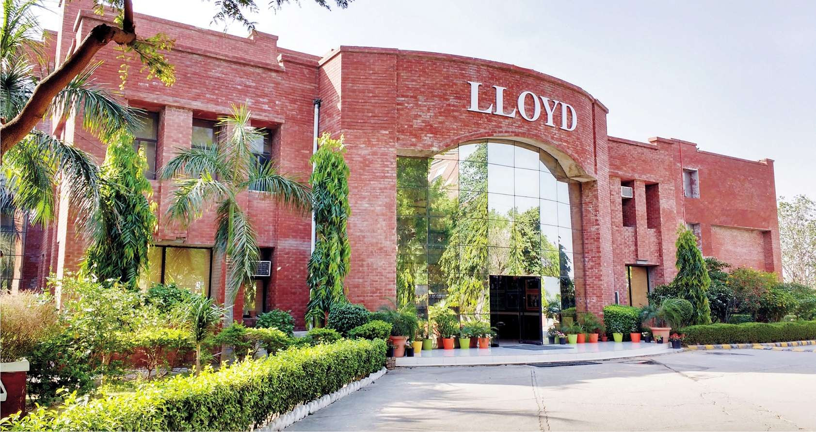 Lloyd College of Pharmacy Greater Noida, Admission 2025-26, Courses, Fees etc.